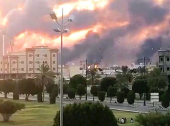 Husiler, Suudi petrol tesislerine saldırdı