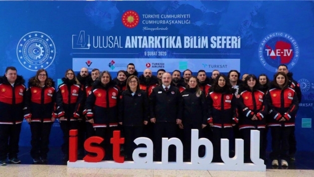 AKP’li Fatma Şahin’e devlet bütçesinden 40 gün Antartika tatili