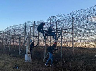 Yunanistan: Sınırı geçmeye çalışan 4 bin kişiyi engelledik