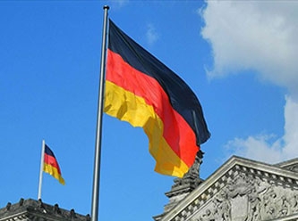 Alman hükümeti ırkçılıkla mücadele komisyonu kuruyor