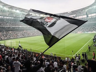 Beşiktaş'ta flaş gelişme: 8 kişide Kovid-19 testi pozitif çıktı
