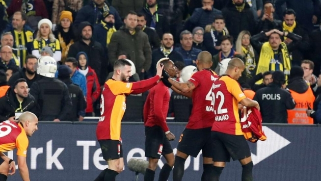 Galatasaray'a yeni 10 numara: Forvete sürpriz isim geliyor