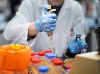 Alman devletine geçen şirket 'ilk insanlı aşı testlerine' başlıyor