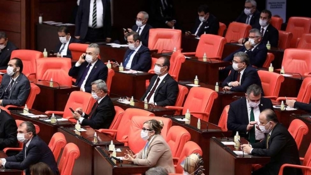 Meclis’te korona paniği: HDP’li vekilde Covid-19 tespit edildi
