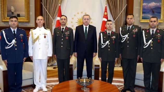 15 Temmuz'da Erdoğan'ın yerini söyleyen 3 yaver tahliye edildi