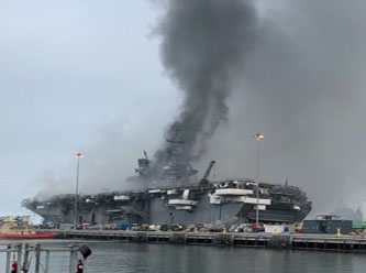 ABD savaş gemisi alev alev yandı!