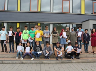 Eringerfeld Okulları göçmen çocuklara özel yaz programı yaptı