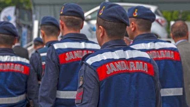 Jandarma’da dört general ve 24 albay emekliliğe sevk edildi