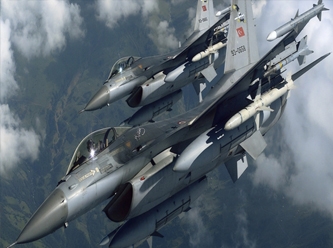 Türk savaş uçakları Irak'ı bombaladı