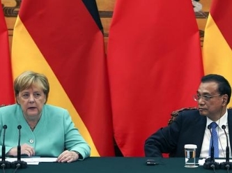 Merkel, Alman halkını uyardı
