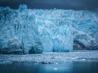 Küresel ısınma etkiliyor: Grönland'da rekor düzeyde buzul eridi