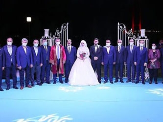 Düğün AKP'li vekilin oğlunun olunca Corona genelgesi hiçe sayıldı