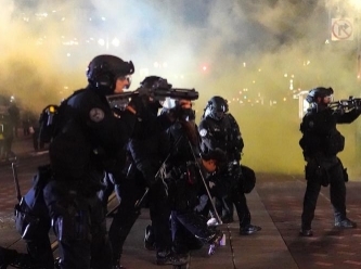 ABD'de polis karşıtı protestolar hız kesmiyor