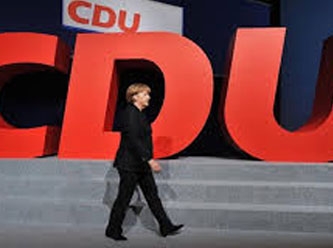 Merkel’in partisi NRW'deki yerel seçimlerden zaferle çıktı