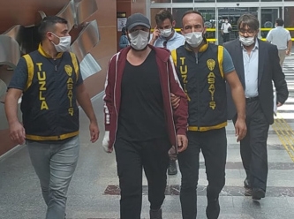 Halil Sezai polis eşliğinde ifade vermek üzere İstanbul Adliyesi'ne getirildi