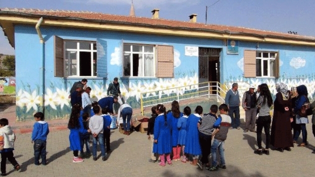 MEB'den, köy okullarını kapatacak değişiklik
