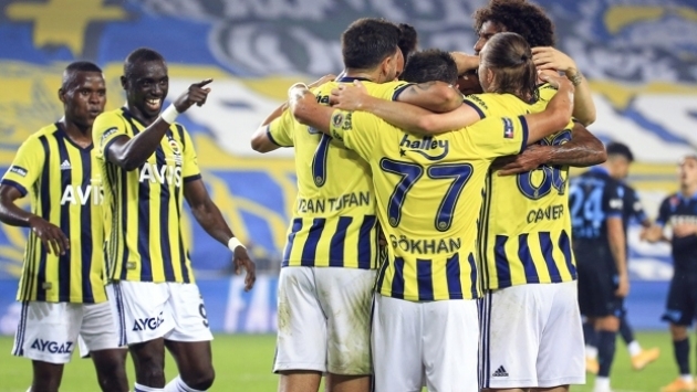Fenerbahçe ikinci yarıda kazandı