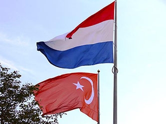 Hollanda, AB'nin Türkiye'ye silah ambargosu uygulamasını istedi