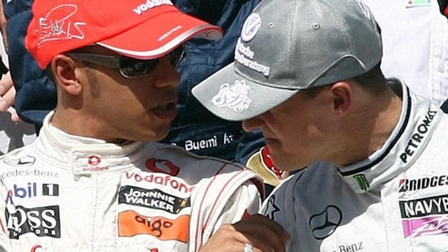 Hamilton, Schumacher'e ortak olmak istiyor!