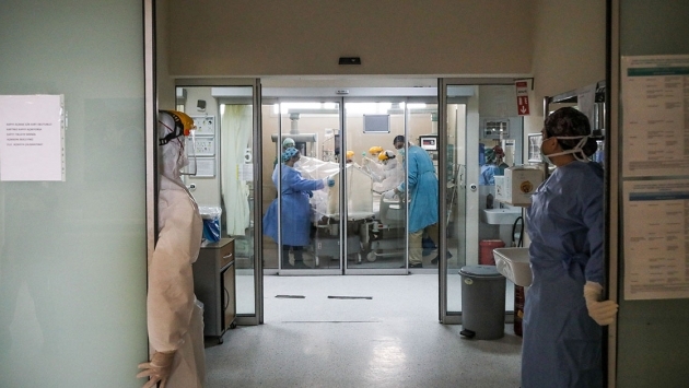 Koronavirüsten 190 kişi hayatını kaybetti, 30.110 yeni vaka tespit edildi