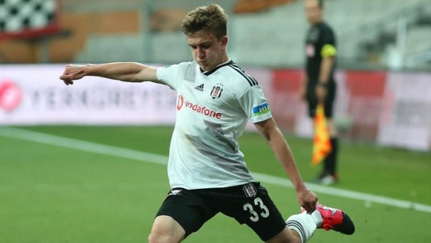 Beşiktaş, Rıdvan Yılmaz'ın sözleşmesini uzattı