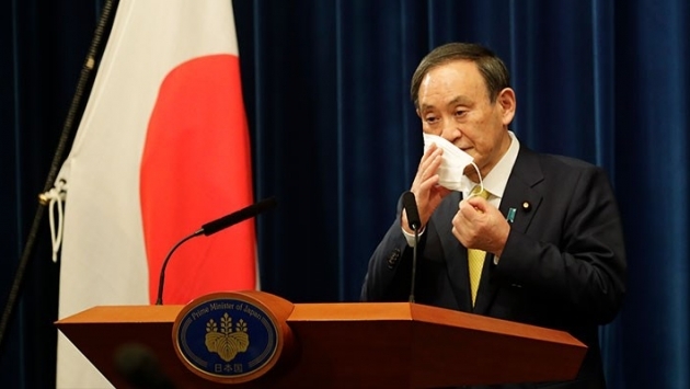 Japonya Başbakanı Suga, halktan özür diledi