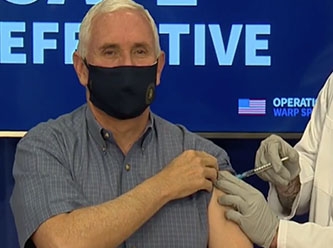ABD Başkan Yardımcısı Mike Pence canlı yayında korona aşısı oldu