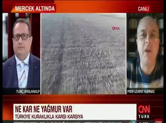 CNN Türk'e canlı yayınında şok tepki: Sunucu dondu kaldı