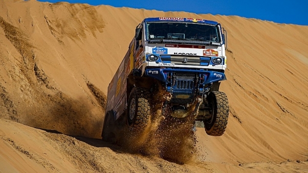 Dakar Rallisi’nde beşinci günde kazanan Giniel De Villiers