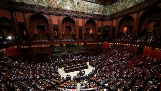 İtalya'da hükümet krizi: Koalisyonun küçük ortağı bakanlarını çekti