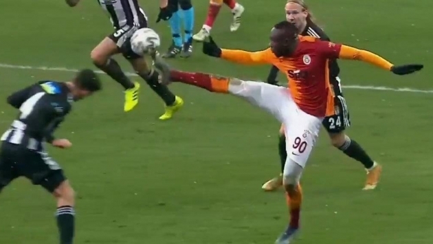 PFDK’dan Mbaye Diagne’ye 2 maç ceza