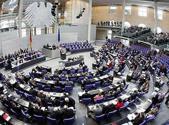 Türkiye'ye silah ambargosu Alman meclisinin gündeminde