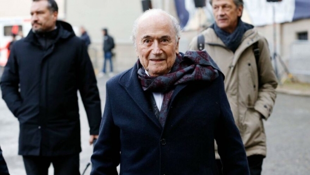 Sepp Blatter futboldan men edildi! 6 yıl 8 ay daha ceza…
