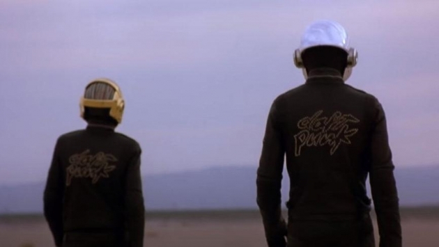 Ünlü müzik grubu Daft Punk dağıldı