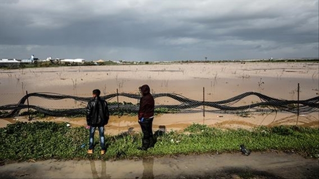 İsrail, Gazze'nin doğusundaki tarım arazilerini bir ayda ikinci kez sular altında bıraktı