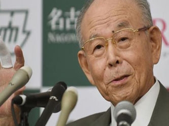 LED'i icat eden Nobelli Japon fizikçi Akasaki öldü