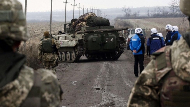 Ukrayna ile Rusya gerilimi: AKP bu kumpasın neresinde?