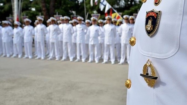 Emekli amirallerin gözaltına alınmasına CHP’den tepki