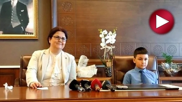 Aile Bakanı Yanık’ın tavrı tepki çekti: Ramazan’dan dolayı çikolata veremedik