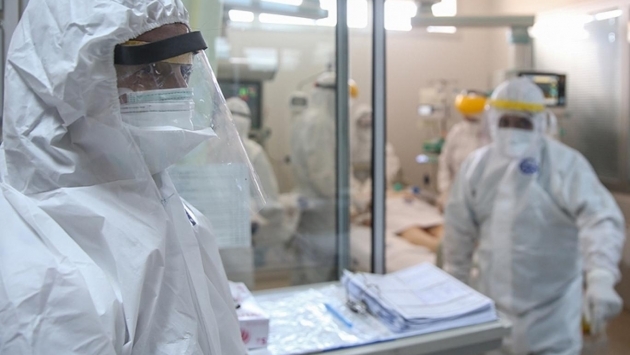 Koronavirüsten 236 kişi hayatını kaybetti, 11 bin 472 yeni vaka tespit edildi