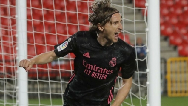 Real Madrid, Modric’in sözleşmesini uzattı