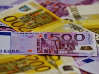 Euro, 10,32 TL rekorunu kırdı