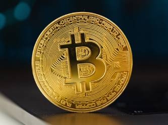 Bitcoin'de dalgalanma sürüyor