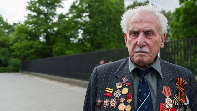 'Auschwitz'in son kahramanı' Sovyet askeri 98 yaşında öldü