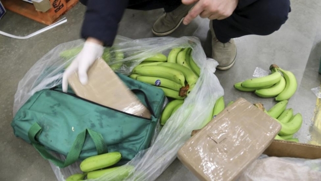 Market çalışanları polis çağırdı: Muz kolilerinden 160 kilo kokain çıktı