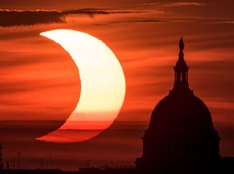 NASA yeni güneş tutulmasının fotoğraflarını yayınladı