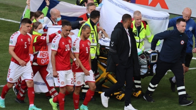 Danimarkalı futbolculardan UEFA eleştirisi: Maça devam etmemiz için baskı uygulandı