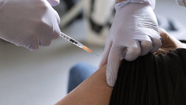 Koca: SGK'ya kayıtlı tüm çalışanlar aşı randevusu alabilecek