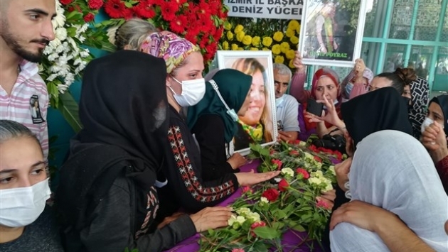 HDP'ye yönelik saldırıda katledilen Deniz Poyraz son yolculuğuna uğurlandı