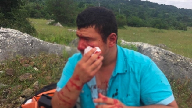 İyi Partili Türkkan'ın çiftliğinde yıkımı takip eden İHA muhabiri saldırıya uğradı